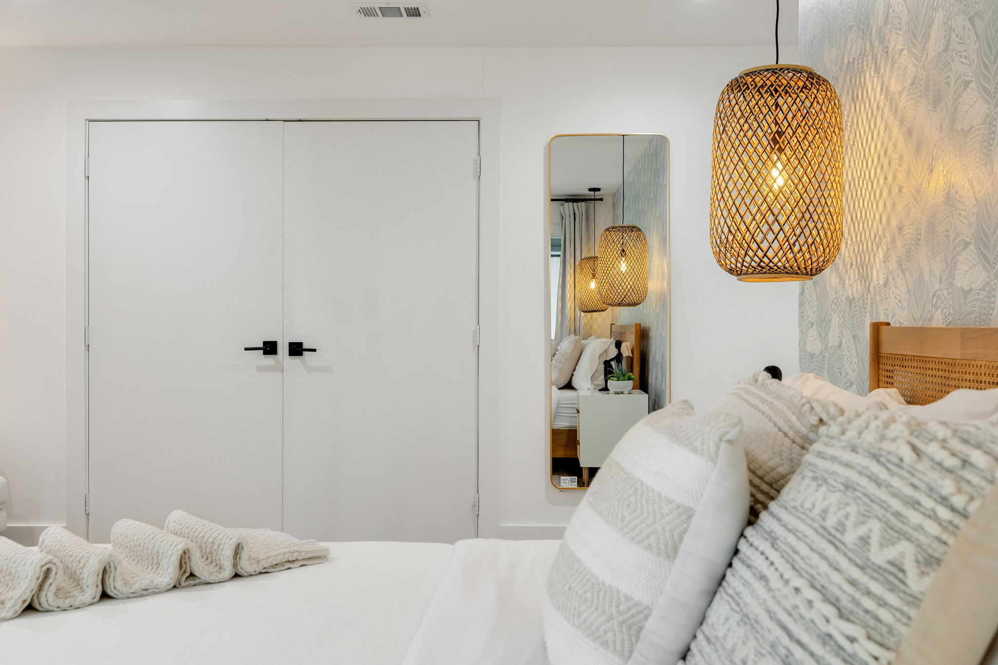 Bunk room with two queen bunk beds