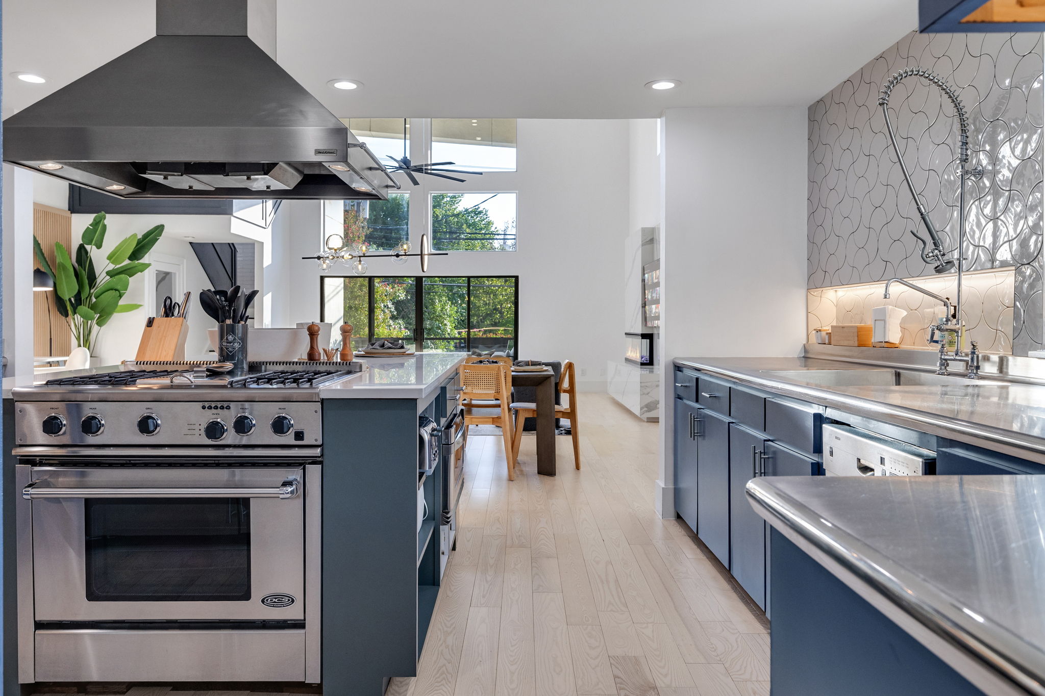 Kitchen island and Nespresso station