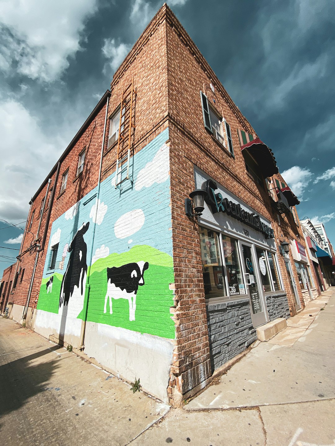 Deep Ellum neighborhood streets and murals